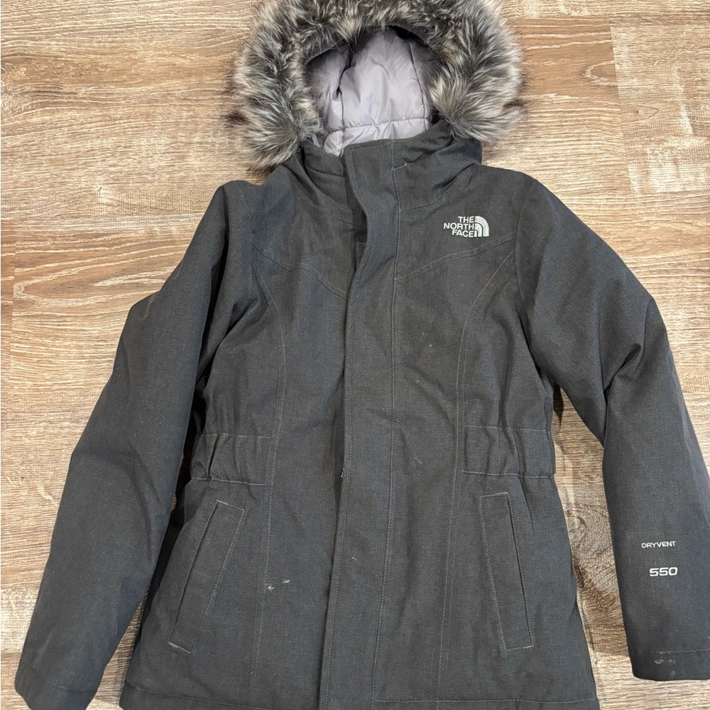 The North Face Girls Black Parka with Faux Fur Hood - size 7/8